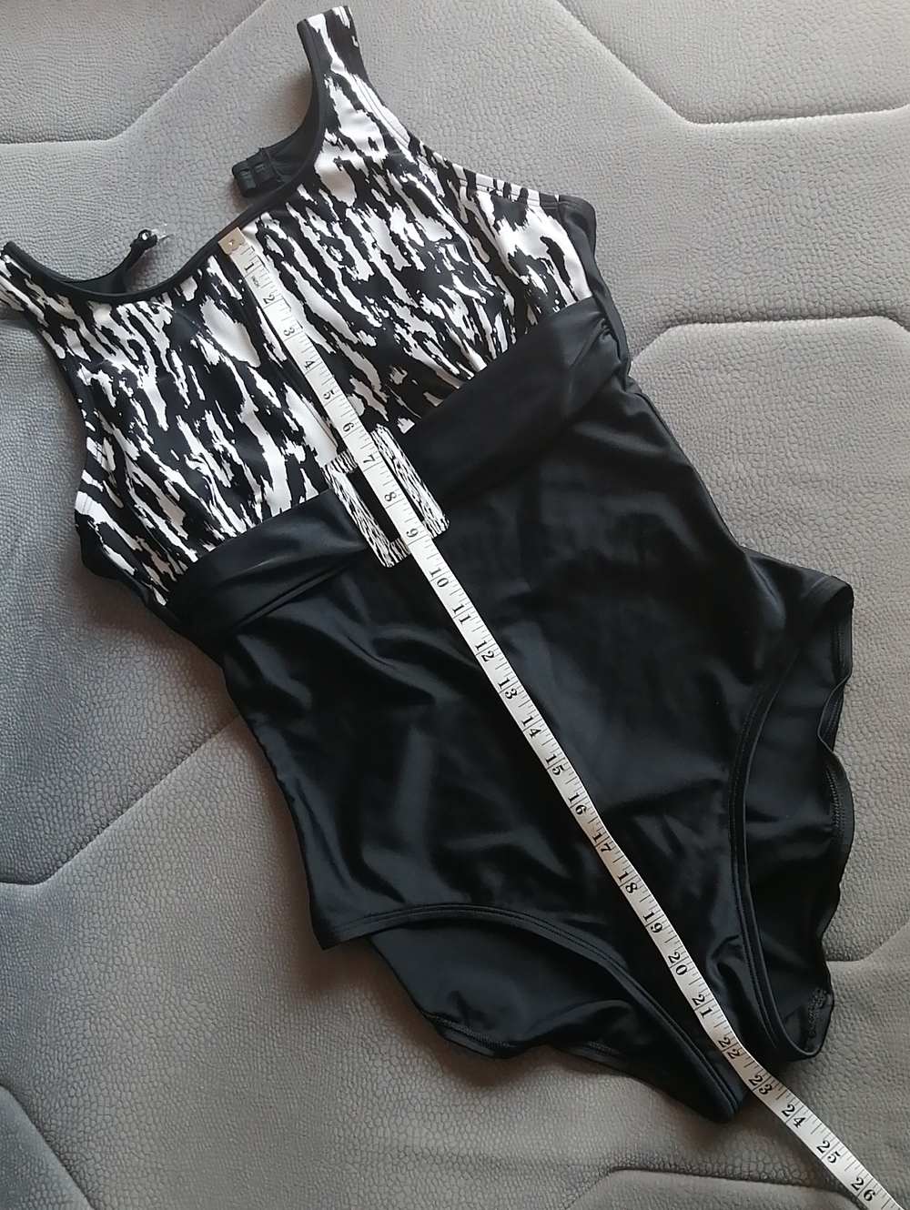 Abstract Zebra Pattern Black White One-piece Swimsuit Aquatic Fitness Aerobics - Picture 10 of 13
